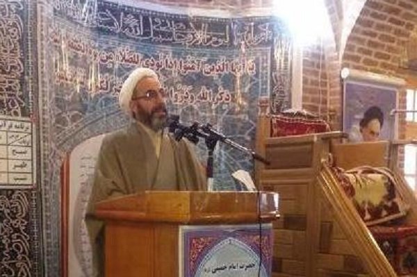 نمایندگان مجلس باید احساس مسئولیت کنند