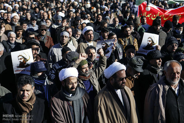 Qom, Hamedan protest to Sheikh Nimr's execution