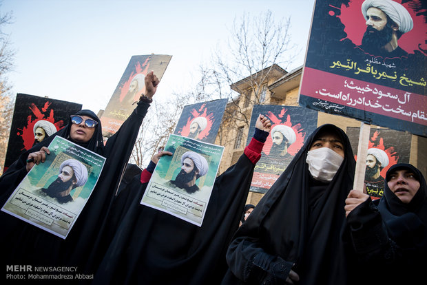 Iranian students rally for Sheikh Nimr's execution