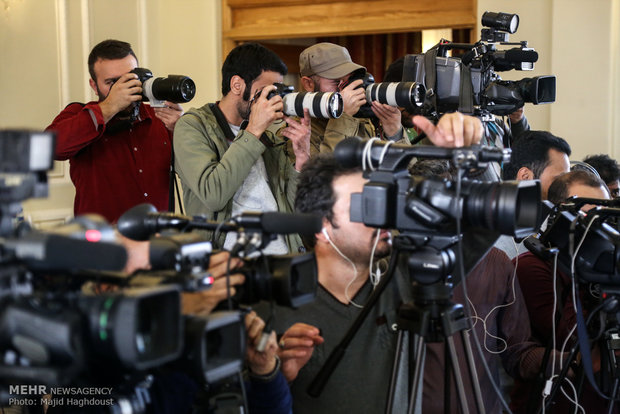 Zarif, Danish FM press conference 