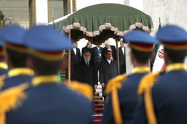 استقبال رسمی جهانگیری از رییس اجرایی دولت افغانستان