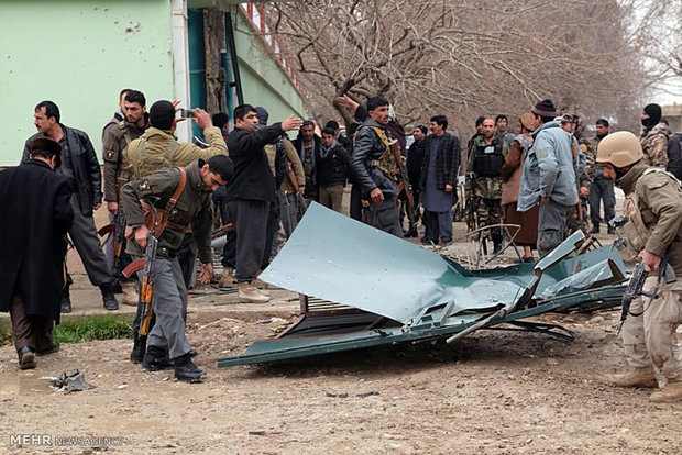 انفجار انتحاری در افغانستان ۲۴ کشته و زخمی برجا گذاشت 