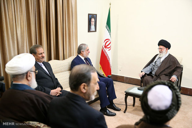 Leader receives Afghan CEO