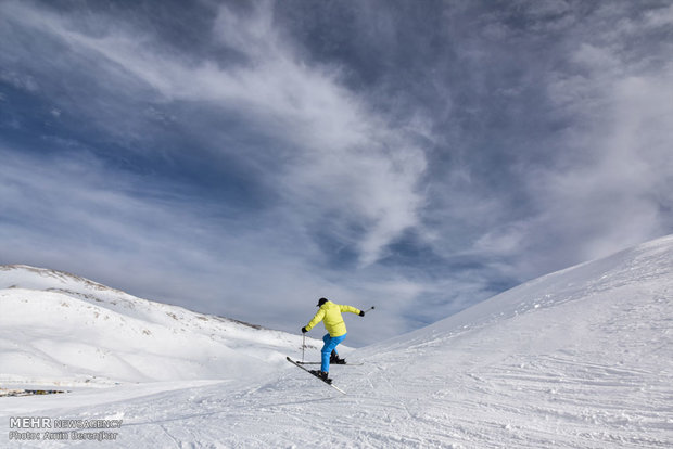 Pooladkaf ski resort 