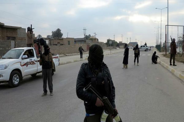 ISIL commits massacre in village in Deir Ezzor