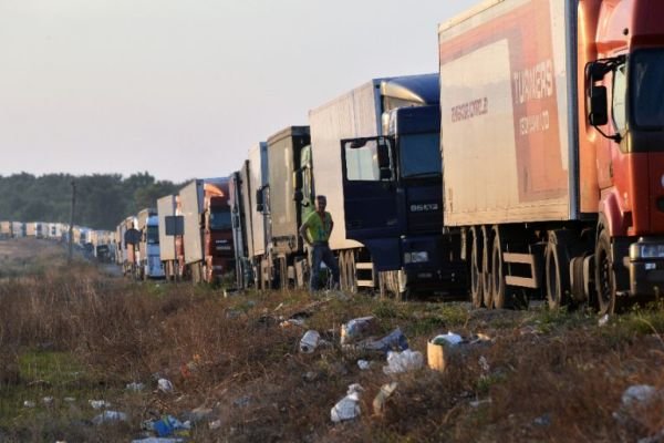 افزایش تعرفه عبور کامیون‌های ترانزیتی بین ایران و ترکمنستان