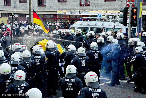 جرمنی میں مسلمانوں کے خلاف مظاہرہ