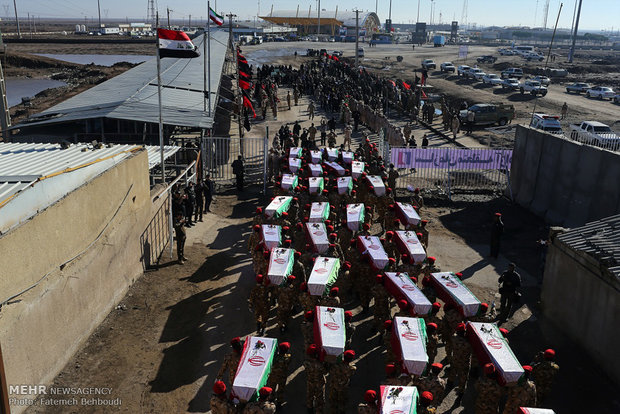پیکر ۲۸ شهید دفاع مقدس امروز در آبادان تشییع می شوند ورود پیکر 93 شهید گمنام در مرز شلمچه