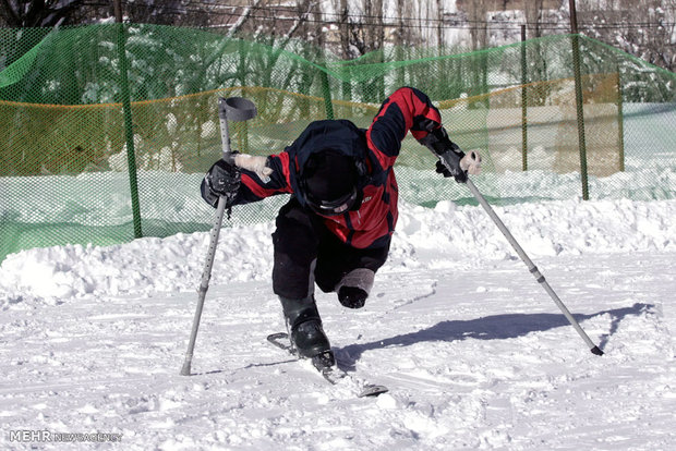 Ski training camp for veterans, disabled