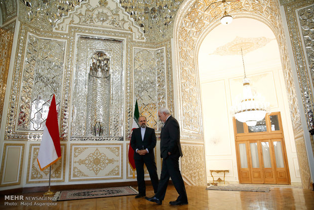 Iran, Indonesian FMs meeting