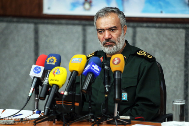 الحرس الثوري الايراني أجبر المقاتلات الأمريكية على امتثال أوامره 