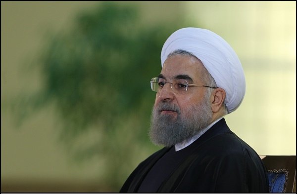 الرئيس الايراني يرسل رسالة إلى دول 5+1 والدول المجاورة 