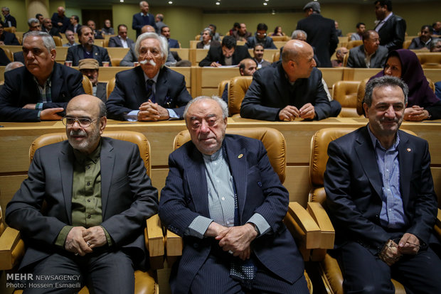 همایش اجرای برجام،فصلی نو در اقتصاد ایران با حضورحجت الاسلام حسن روحانی رئیس جمهور
