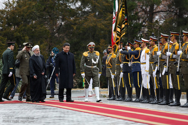 President Rouhani welcomes Chinese counterpart