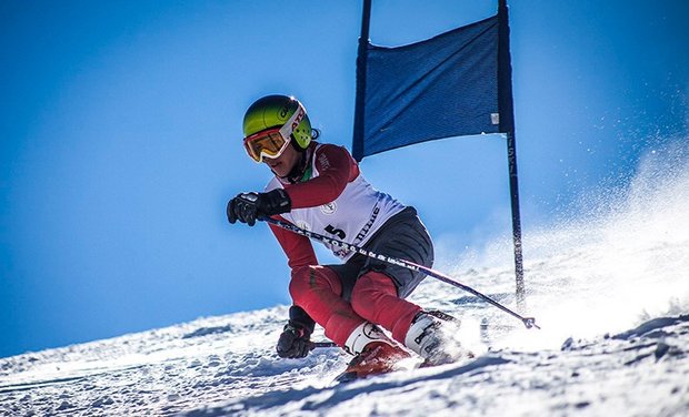 بانوان فارس نایب قهرمان رقابت های اسکی آلپاین کشور شدند