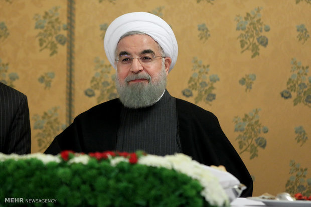 Pres. Rouhani meets Iranians in Italy