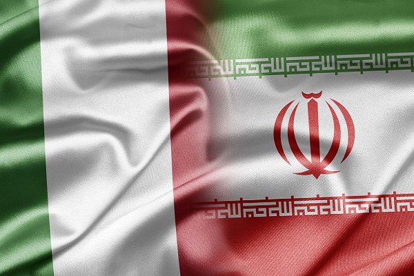طهران وروما تبحثان سبل تعزيز العلاقات بين البلدين