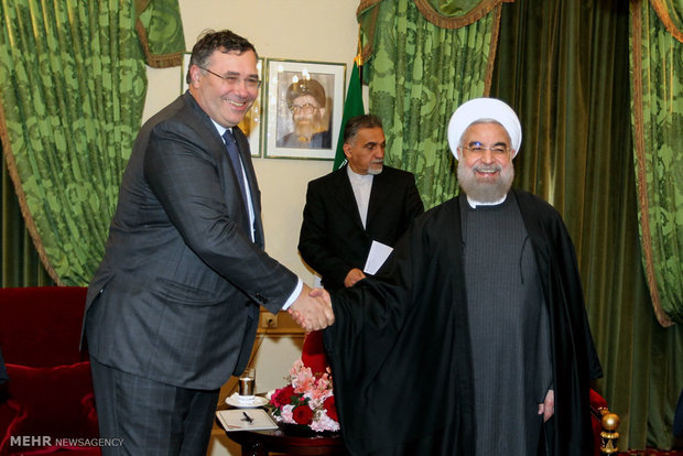 Rouhani, Total CEO meet 