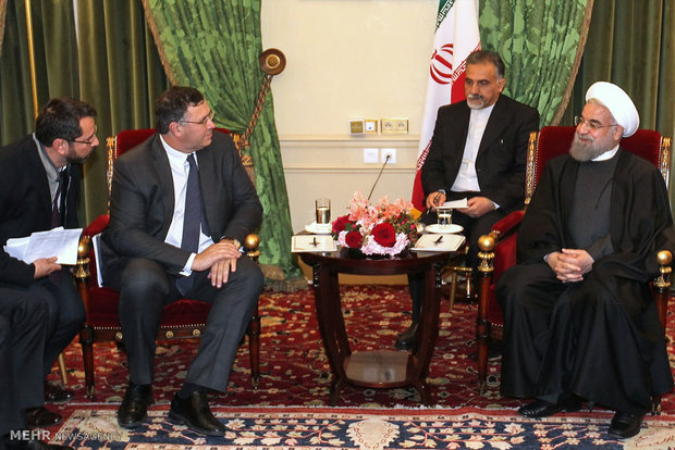 Rouhani, Total CEO meet 