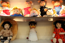 قدیمی‌ترین عروسک موزه اسباب‌بازی کاشان مرمت می‌شود