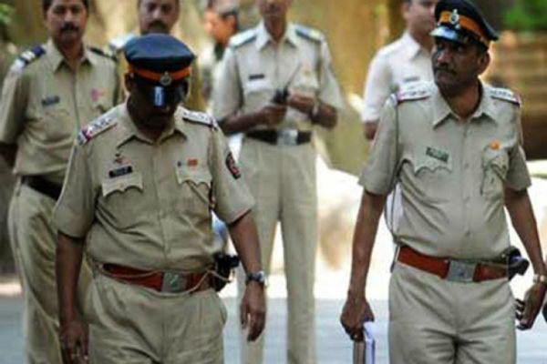کشمیر میں بھارتی پولیس اہلکار کی بھی خودکشی