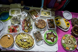 جشنواره غذاهای سنتی و صنایع دستی