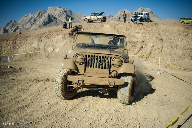 Off-road racing in Alborz