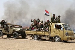 فیلم/لحظه انهدام خودروی بمب‌گذاری شده در «فلوجه» توسط ارتش عراق