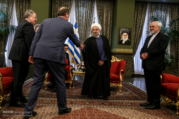 Pres. Rouhani receives Greek PM