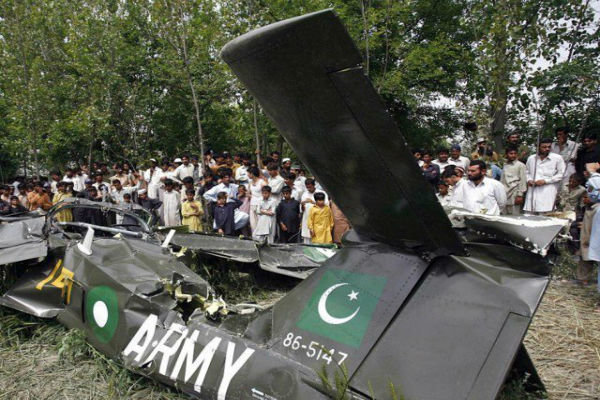 سقوط یک جنگنده ارتش پاکستان/ خلبان کشته شد