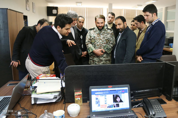 Commander pays visit to Mehr News Agency