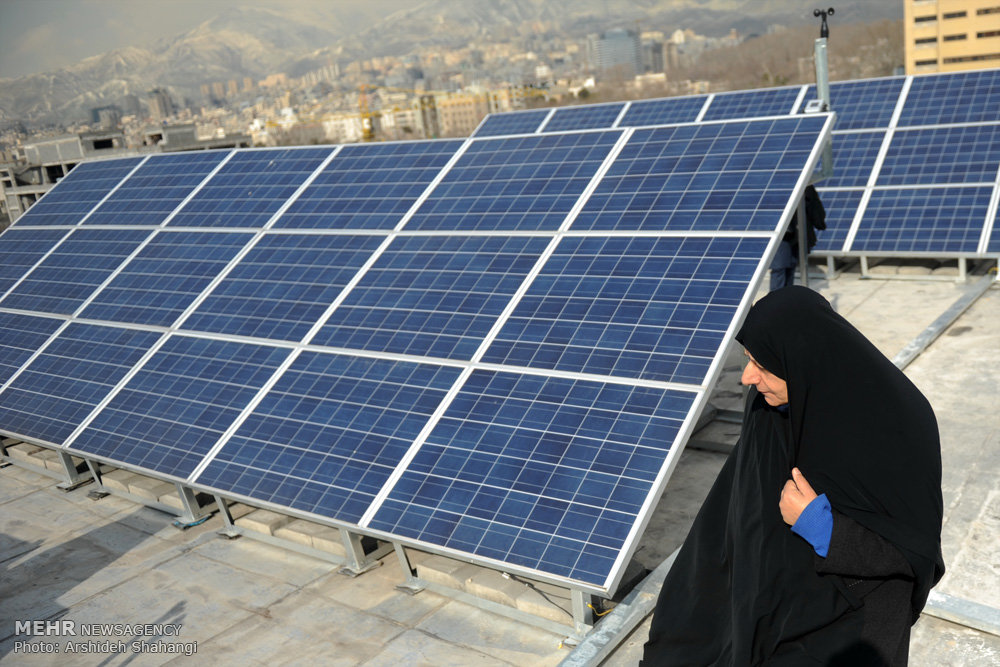 افتتاح نیروگاه فتوولتائیک خورشیدی
