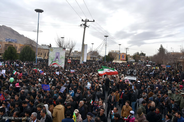 راهپیمایی یوم الله۲۲ بهمن در شهرضا