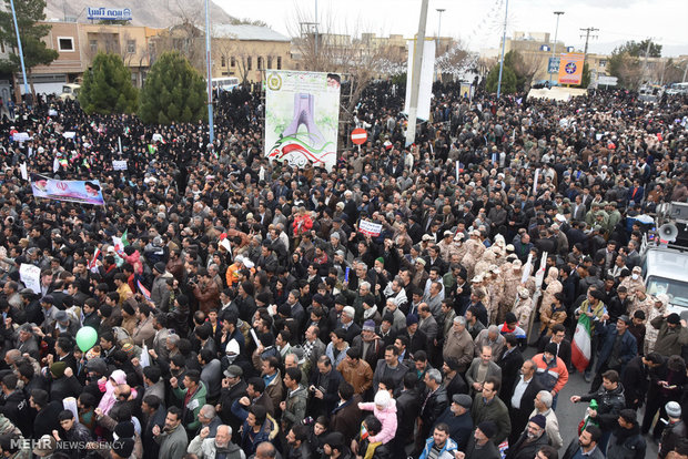 راهپیمایی یوم الله۲۲ بهمن در شهرضا