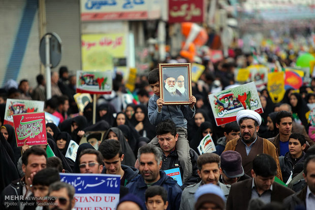 حضور مردم در راهپیمایی ۲۲ بهمن دشمنان انقلاب را مأیوس می‌کند