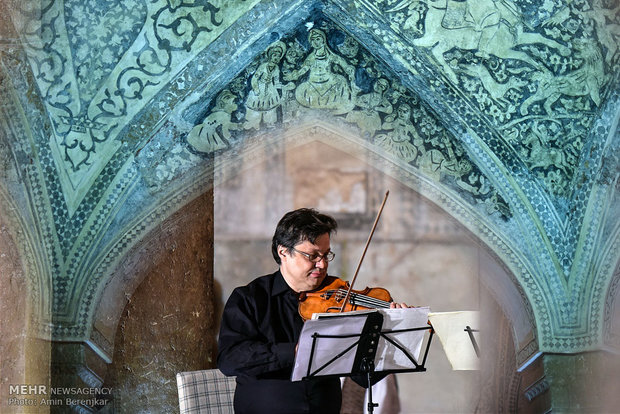 German group performs in Shiraz Vakil Historical Bath