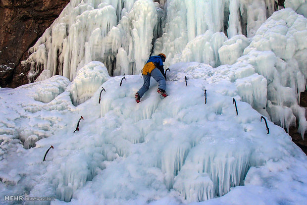 Ice climbing, winter sports festival