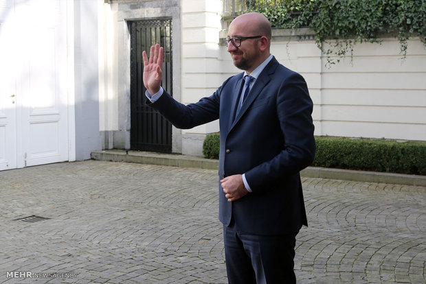 Zarif meets with Belgian PM