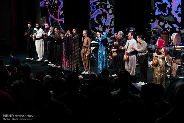 بازگشت «کامکارها» به عرصه کنسرت؛ «آتش زنده» به پایتخت رسید بازگشت «کامکارها» به عرصه کنسرت؛ «آتش زنده» به پایتخت رسید