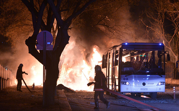 VIDEO: Deadly explosion hits military dormitory in Ankara