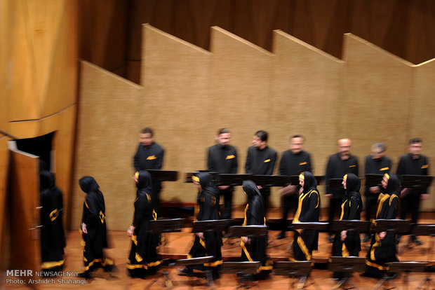 اجرای کر ارکستر سمفونیک تهران به رهبری رازمیک اوحانیان - آلدورومانو ، موسیقی جز فرانسه