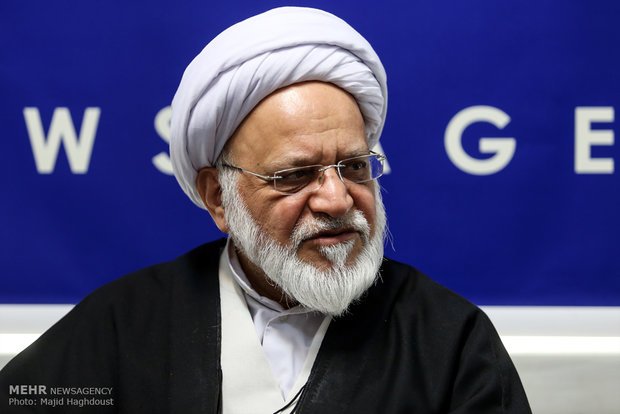 مجمع تشخیص به بازگشت «سپنتا نیکنام» به شورای شهر یزد رای داد