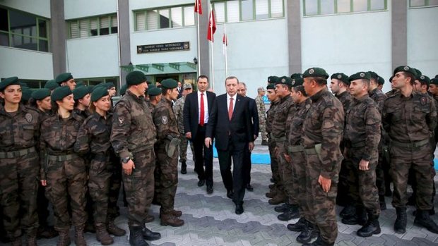 Dünyada ve bölgesinde giderek yalnızlaşan Türkiye Dünyada ve bölgesinde giderek yalnızlaşan Türkiye
