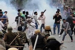 بھارت میں متنازعہ شہریت ترمیمی قانون کیخلاف احتجاج کے دوران 6 افراد ہلاک