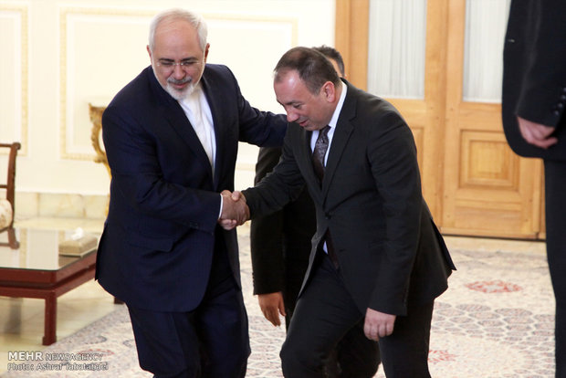 Iran, Bosnian FMs meet in Tehran