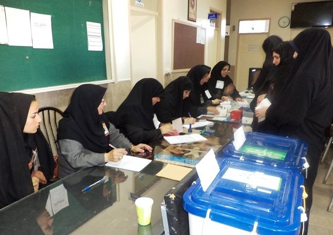 نسخه های فعالان فرهنگی برای شور انتخاباتی؛ پای کار انقلابیم