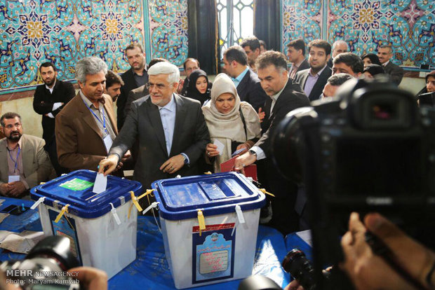 Reformists win all parl. seats in Tehran with 66% of votes counted