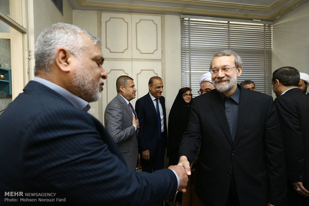 Larijani receives Iraqi lawmakers