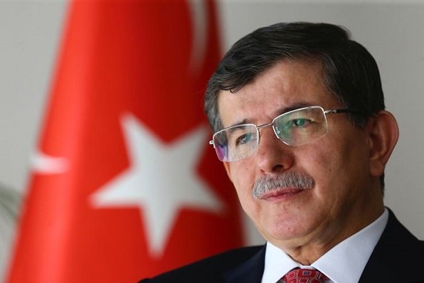 Davutoğlu'ndan Erdoğan'ın yardım kampanyasına eleştiri Davutoğlu'ndan Erdoğan'ın yardım kampanyasına eleştiri