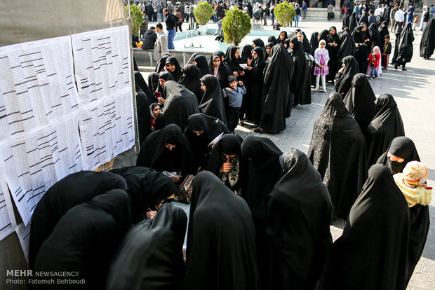 Election sees high turnout in Tehran as voting extended to 22